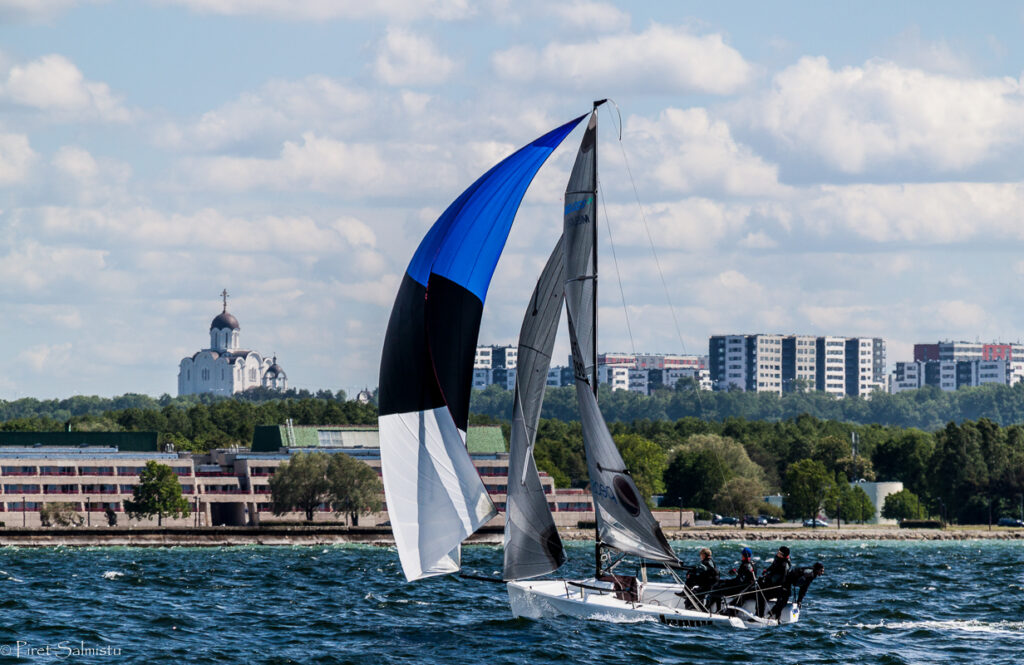 Tõnu Tõniste meeskond Lenny krooniti 2015.a Melges 24 Eesti meistriks