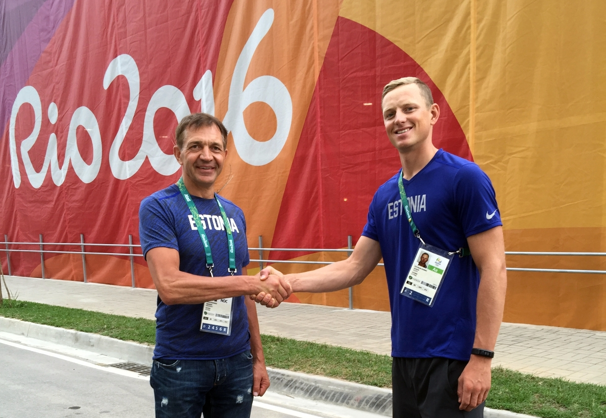 Eesti lippu kannab olümpiamängude avatseremoonial purjetaja Karl-Martin Rammo