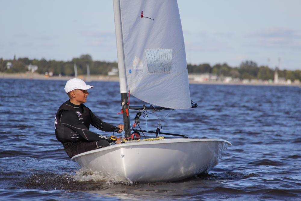 Noorteklasside Purjetamise Eesti MV finaaletapp seilati avatuks vaikses tuules