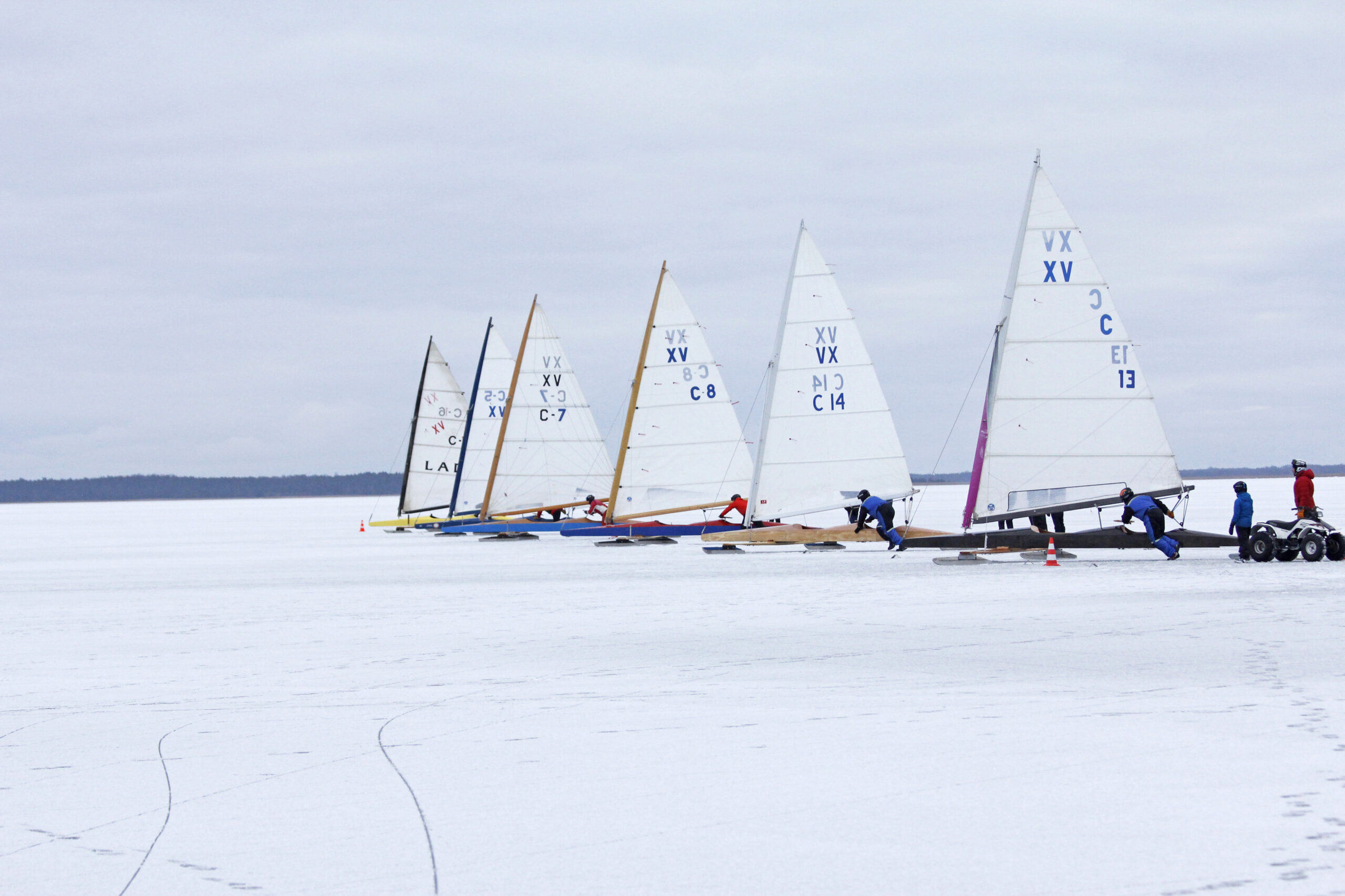 Jääpurjetamise Läänemaa meistrivõistlused võitsid Monotüüp-XV klassis saarlased Ott ja Juhan Kolk