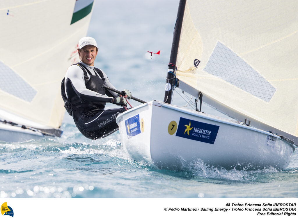 Trofeo Princesa Sofia regatil pääseb Deniss Karpak otse finaali