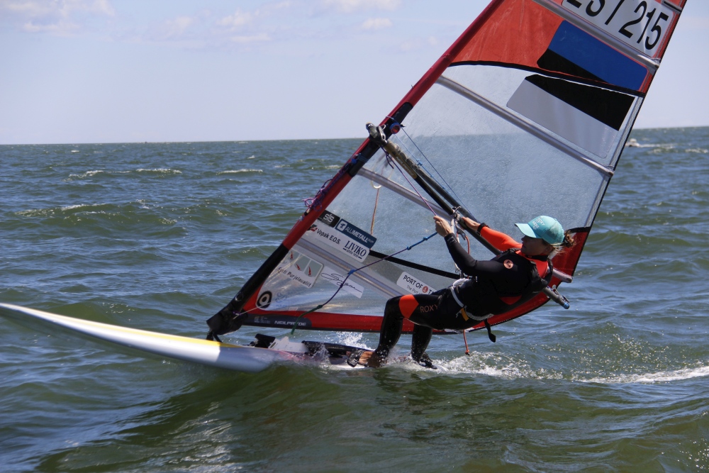 Eesti MV etapil Roomassaares purjetatakse homme finaalides