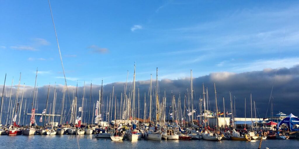 Roomassaare LoodusInvesti ringiga purjetas A. Le Coq 60. Muhu Väina regatt ümber Abruka saare