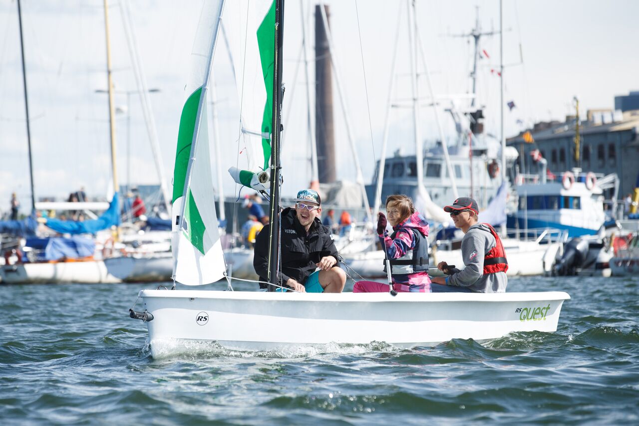 Parapurjetamise proovipäeval seilas merel ligi poolsada huvilist