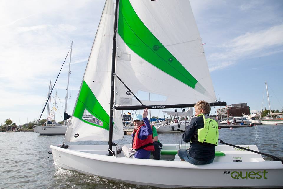 Parapurjetajate üritusel seilas üle 20 erivajadusega huvilise