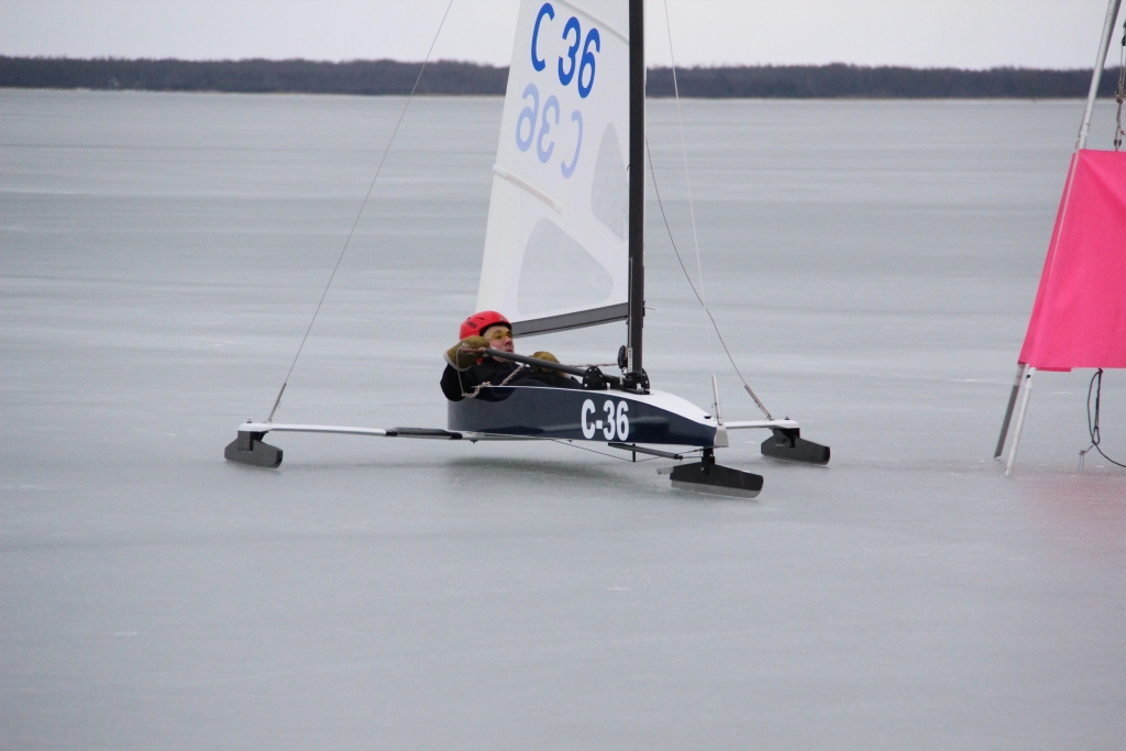 Eile lõppenud jääpurjetamise maailmameistrivõistlustel Argo Vooremaa kaheksas