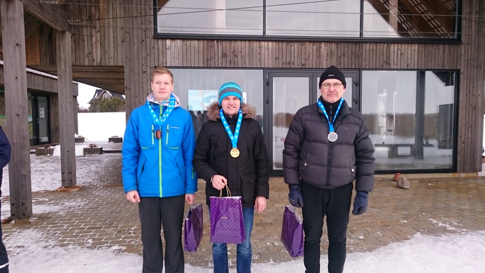 Eile anti Hiiumaal välja EV100 Eesti meistritiitlid jääpurjetamises