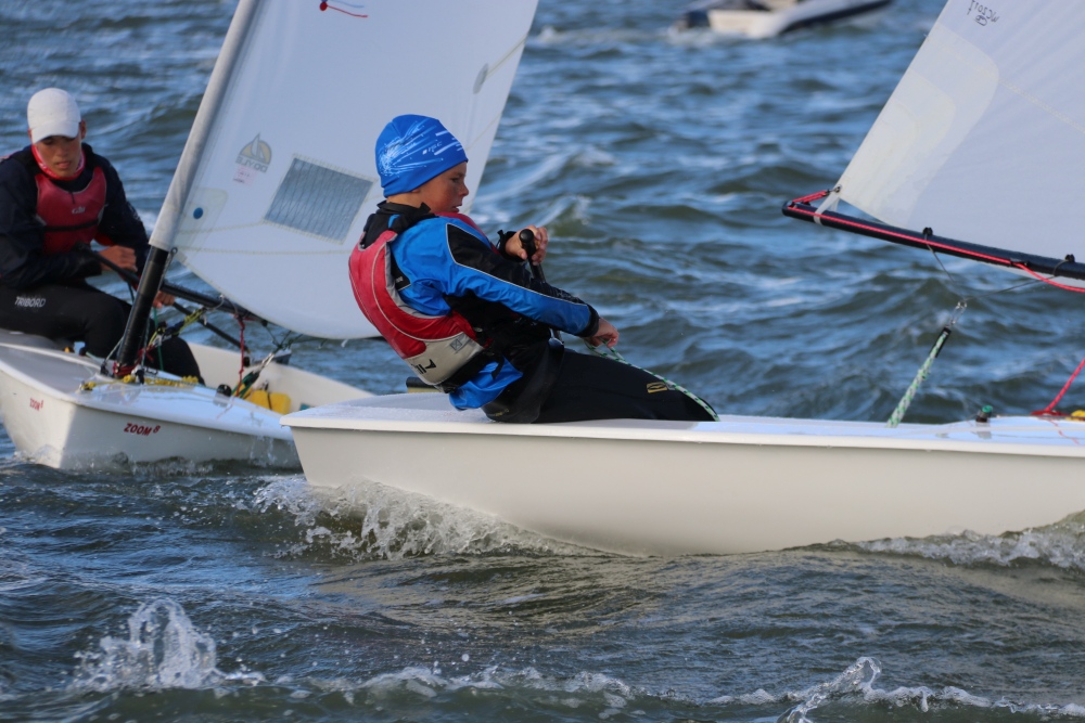 Zoom8 klassi poiste Euroopa meister on Aleksander Kuusik ja tüdrukute hõbe Karolin Härm