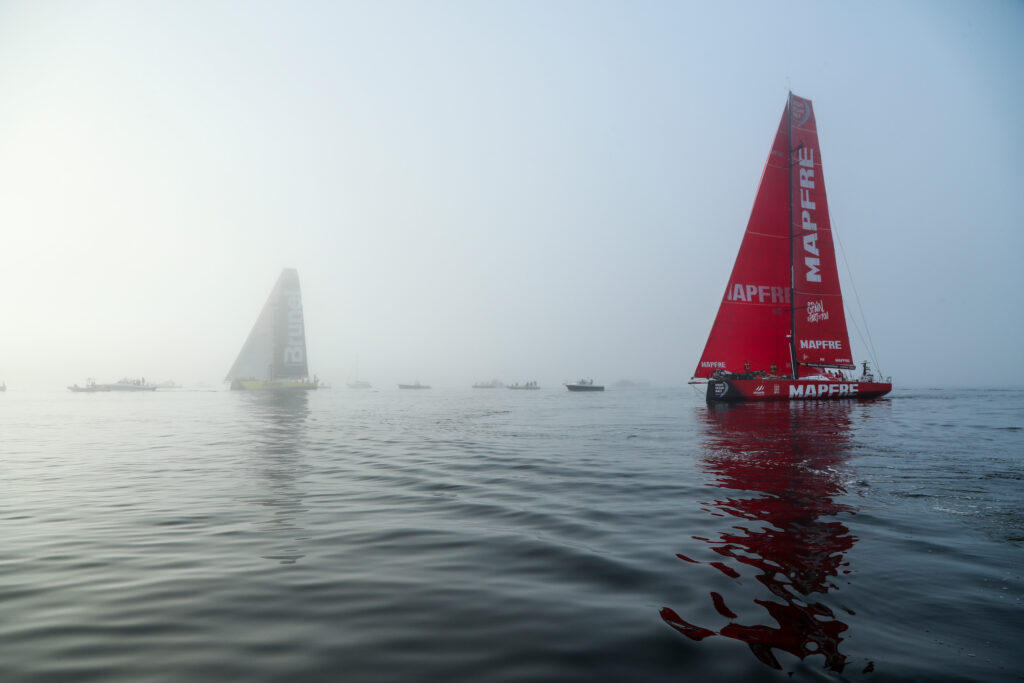 MAPFRE võttis Volvo Ocean Race’i kaheksandal etapil napi üllatusvõidu