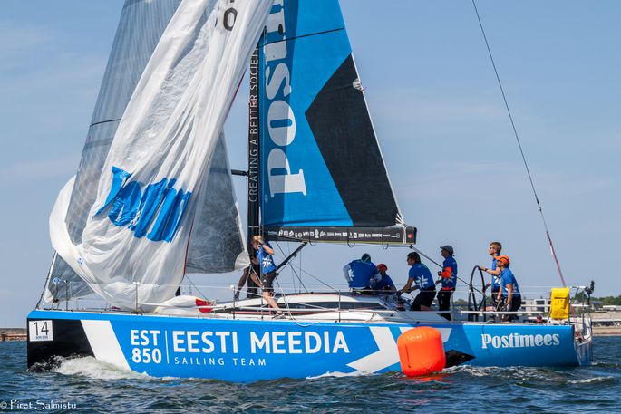 Avamerepurjetamise Soome ja Eesti meistrivõistlustel võidukad Eesti Meedia Sailing Team ja Katariina II