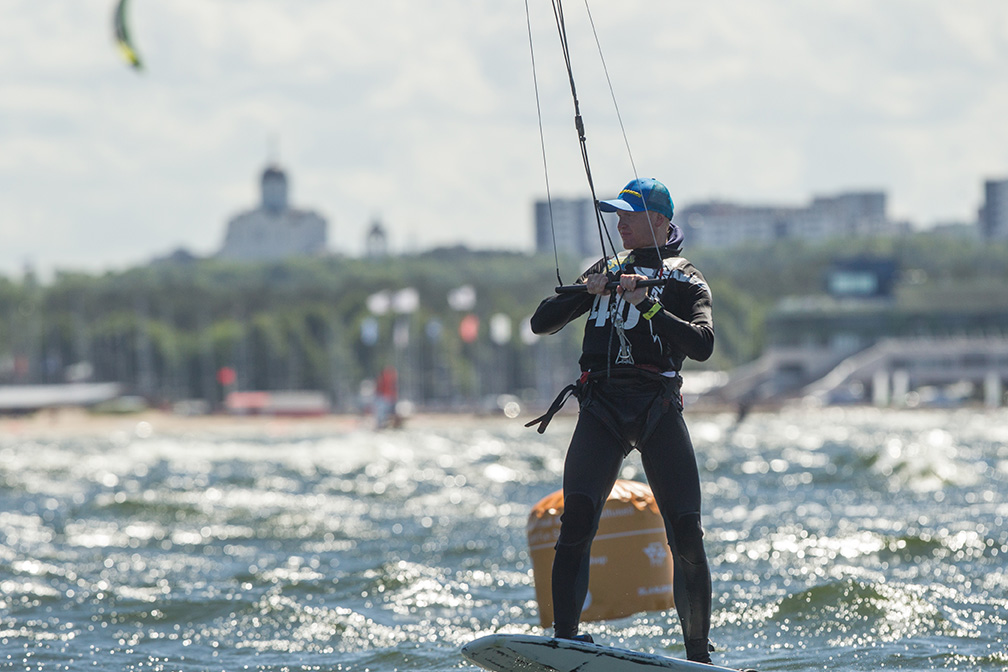 Slaalomi Eesti meistrivõistluste avaetapp peeti karmides tingimustes Pirital