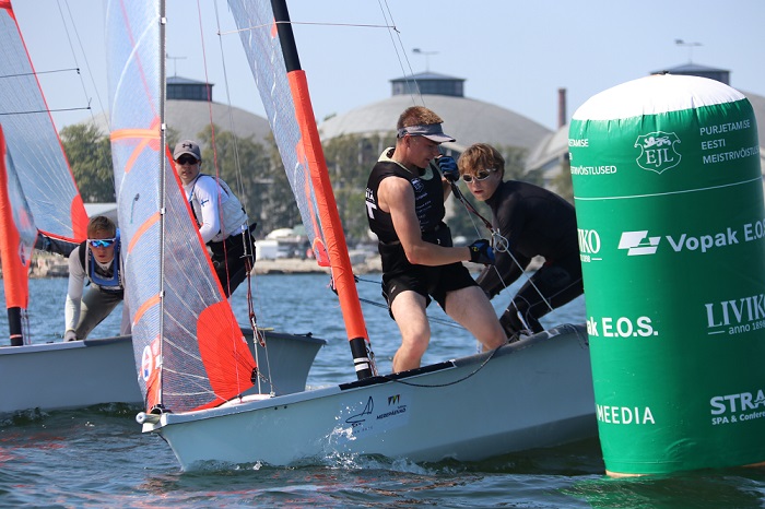 Tallinna Merepäevade regatil Tallinn Race kestab purjetajate omavaheline mõõduvõtt