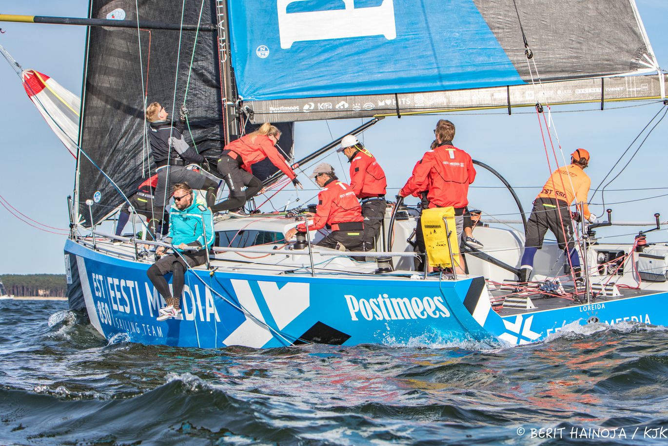 Helsingi-Tallinn regatil Eesti purjetajad neljas klassis poodiumikohtadel