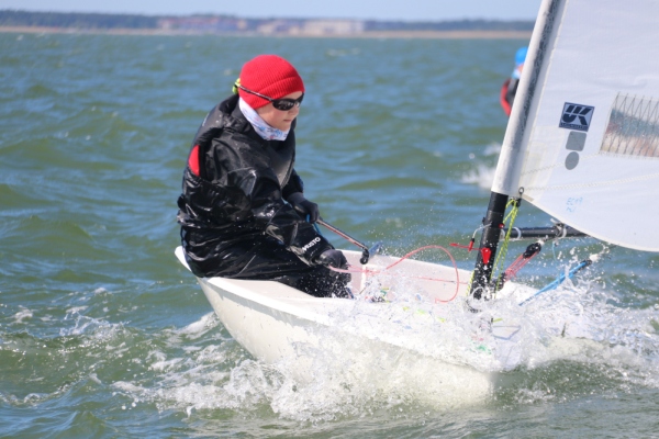 Eesti Meistrivõistluste sari startis täna Saaremaal soodsates purjetamisoludes