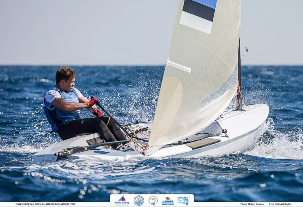 Finn klassi EMil on Norra ja Brasiilia Tokyo OMi kohad kindlustanud. Karpaki lõpptulemuseks jäi 34., Taveteril 55. koht