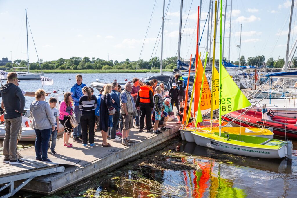 Baltimaade esimene regatt erivajadustega purjetajatele