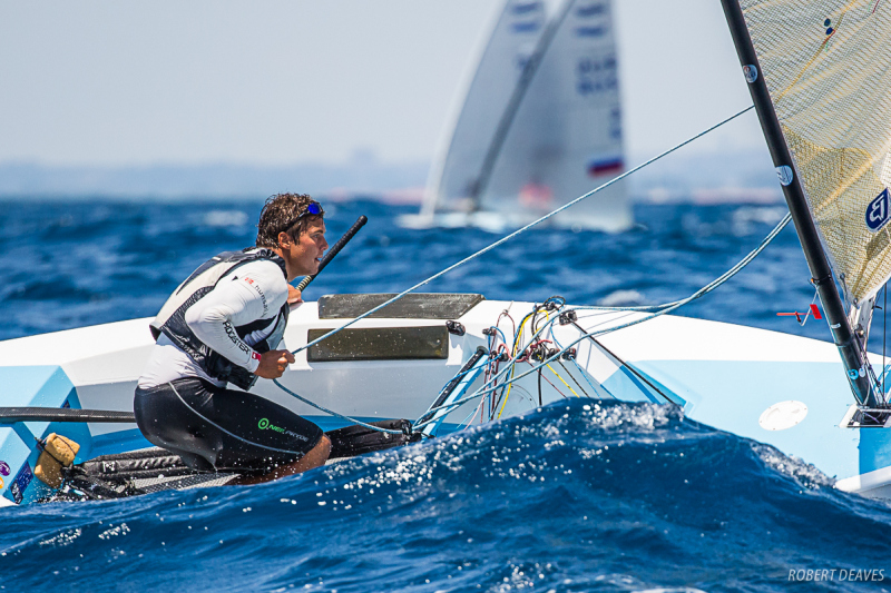 Taveter on Finn klassi juunioride maailmameistrivõistlustel avapäeva järel 4. kohal