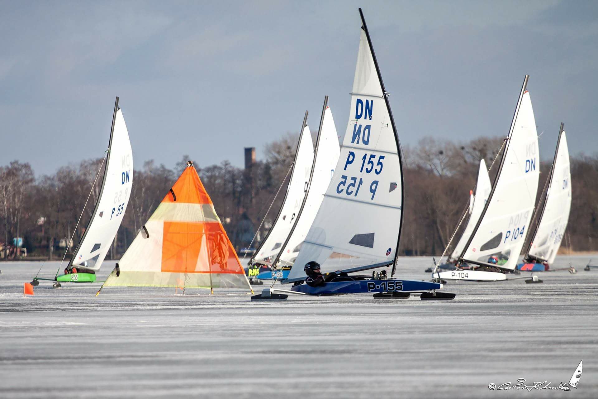 Poolakad riisusid DN klassi MM-il koore