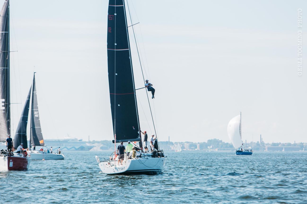 Avamerepurjetamise ORC Eesti ja Soome meistrivõistlustel purjetati vähese tuule tõttu laupäeval vaid üks lühirajasõit