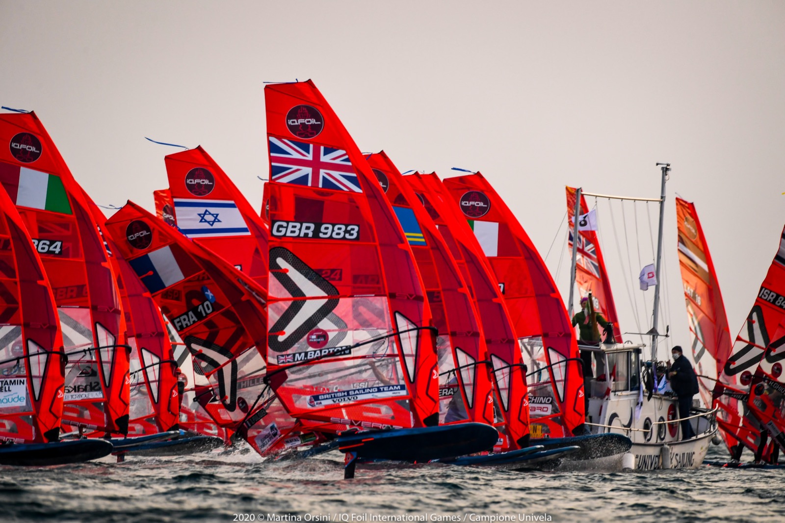 Seni suurim uue Pariis 2024 olümpiapurjelauaklassi iQFOiL võistlus sai avalöögi Garda järvel Itaalias