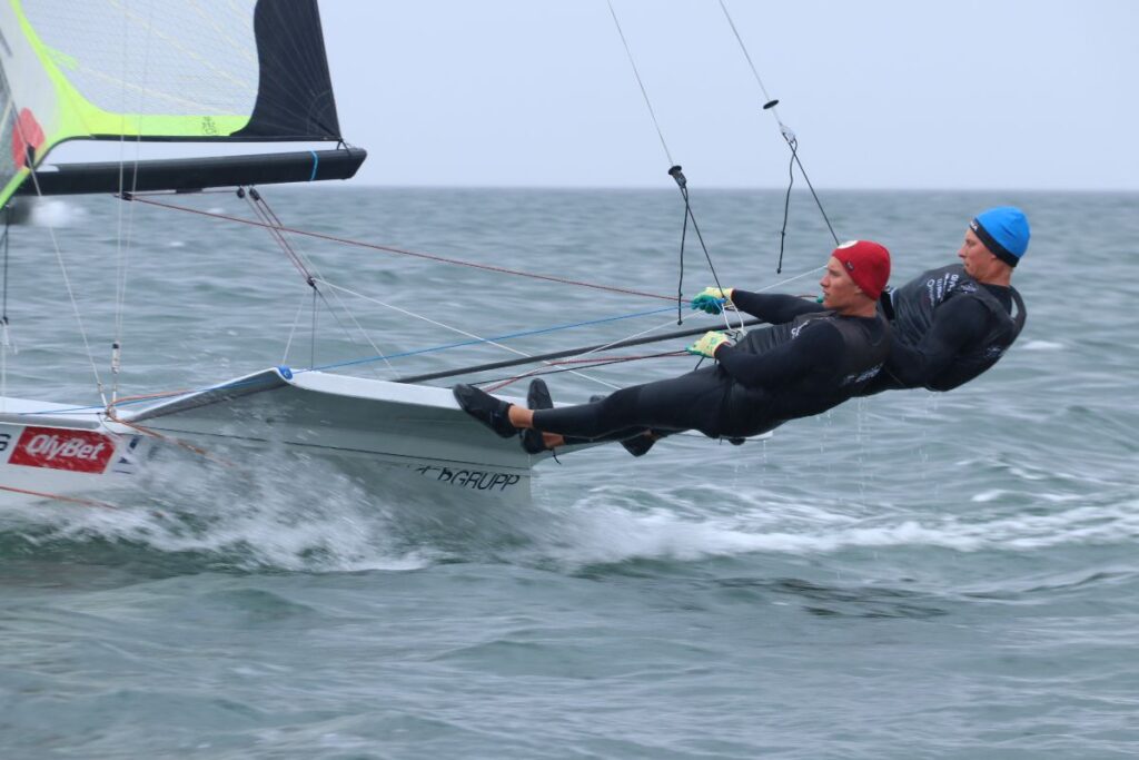 Juuso ja Henri Roihu jätkavad EM-i hõbegrupis