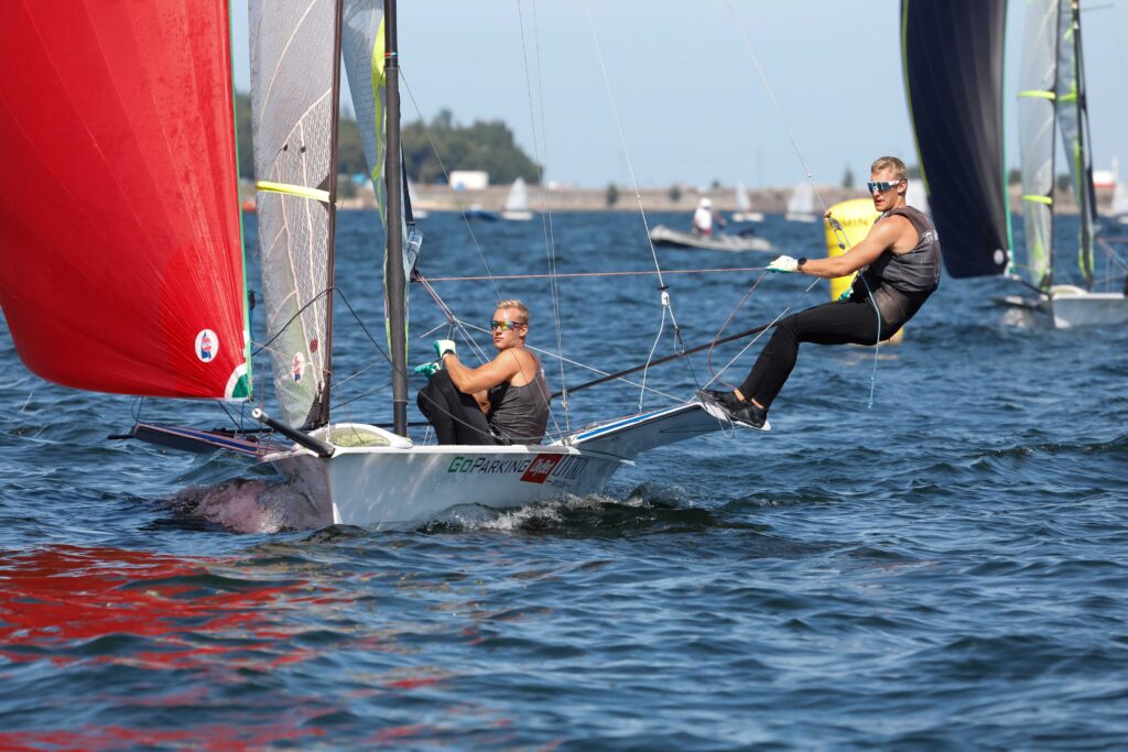 Tallinn Race purjeregatt lõppes tugeva tuule sõitudega