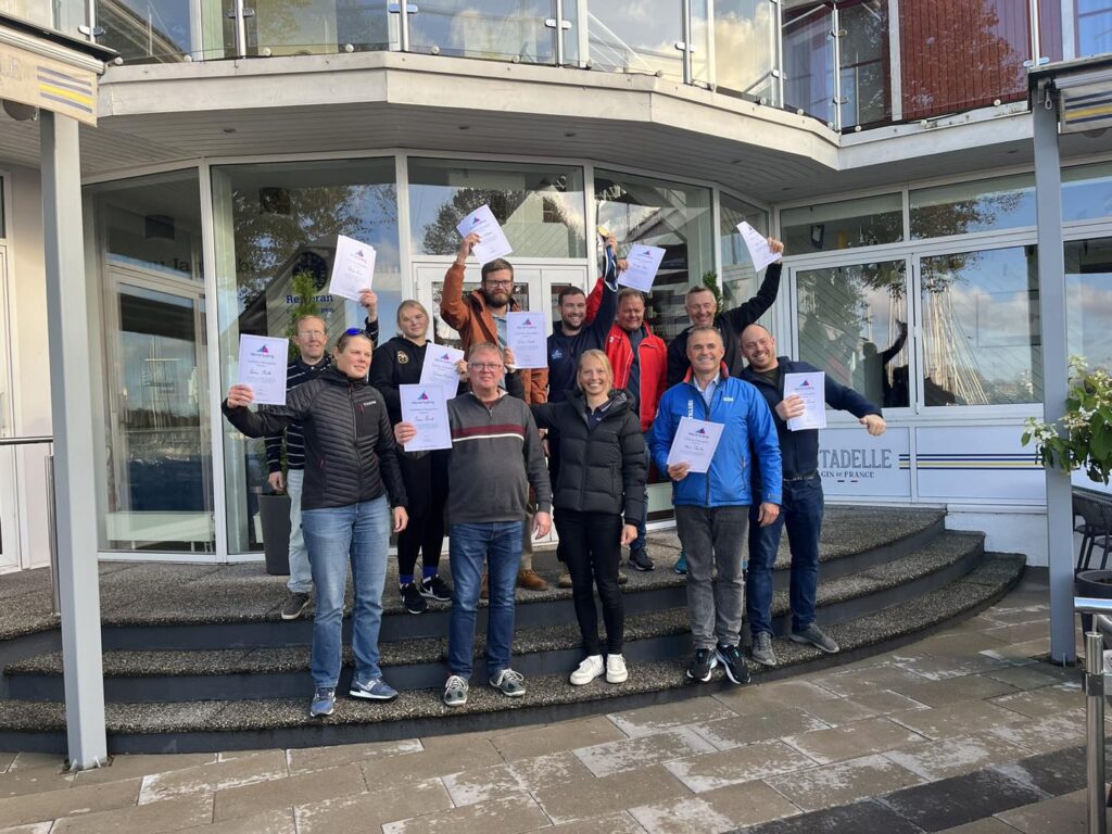 Eesti purjetamistreenerid osalesid World Sailingu treenerite koolitusel Pärnus