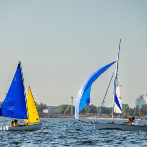 Erilised purjetajad seadsid purjed tuulde Tallinna Merepäevadel