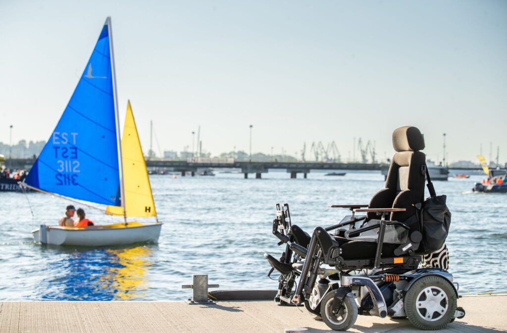 Kas purjetamine pole küllalt hea paraolümpiamängudeks või mängud purjetamiseks?
