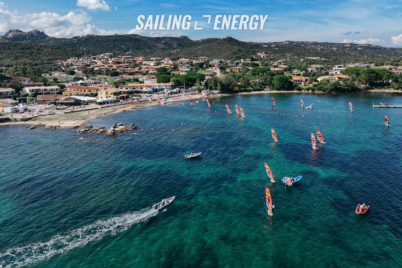 Eesti noored startisid iQFOiL Euroopa meistrivõistlustel Sardiinias